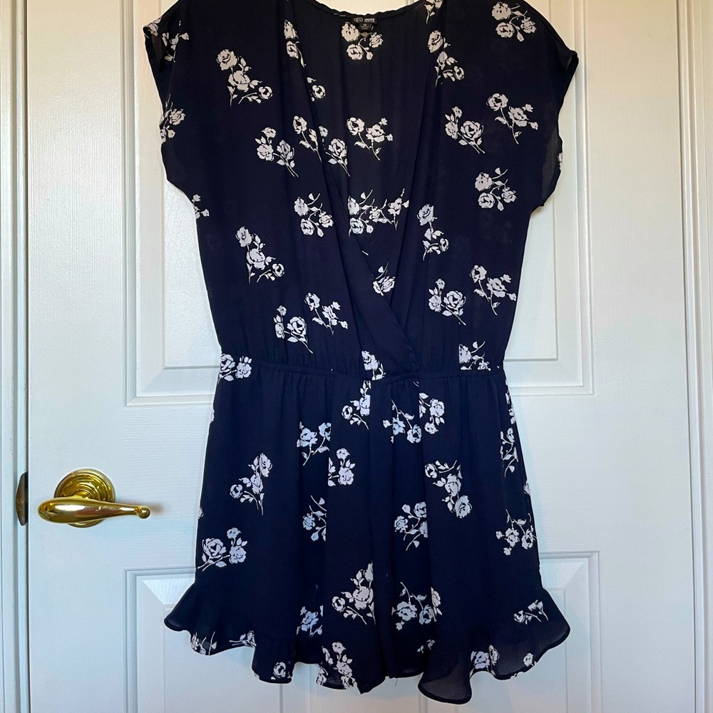 Jack’s surf shop navy blue romper size M